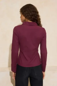 TRENDYOLMİLLA Wardrobe Essentials Plum Hafif Waist Fitting Cotton Weaving Shirt - Image 4
