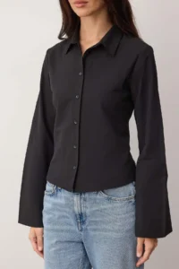 TRENDYOLMİLLA Black Corset Detailed Waist Fitting Shirt - Image 3