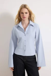 TRENDYOLMİLLA Light BLUE Corset Detailed Waist Fitting Shirt - Image 3