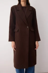 TRENDYOLMİLLA Brown Mono Closure Oversized Woolly LONG Bowl Overcoat - Image 5