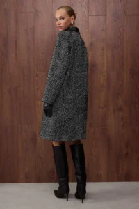TRENDYOLMİLLA Special Collection Black Collar Detailed Mono Closure Oversized Woolly LONG Bowl Overcoat - Image 2