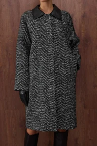 TRENDYOLMİLLA Special Collection Black Collar Detailed Mono Closure Oversized Woolly LONG Bowl Overcoat - Image 5