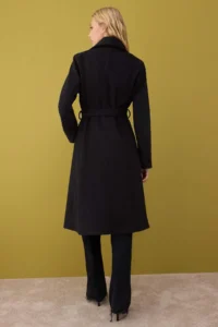TRENDYOLMİLLA Black Oversized Soft textured Double breasted LONG Bowl Overcoat - Image 2