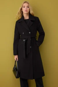 TRENDYOLMİLLA Black Oversized Soft textured Double breasted LONG Bowl Overcoat - Image 4