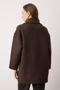 TRENDYOLMİLLA Brown Oversized Diagonel Mono Closure Midi Bowl Overcoat - Image 4