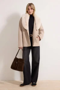 TRENDYOLMİLLA Ecru Regular Pattern Faux Fur Collar Detailed Midi Bowl Overcoat - Image 2