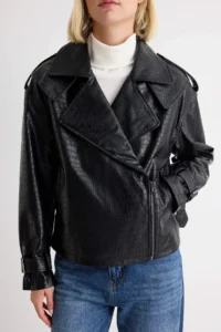 TRENDYOLMİLLA Black Regular Pattern Faux Leather Biker Thin Jacket Coat - Image 4