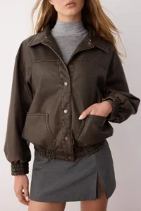 TRENDYOLMİLLA Brown Oversized removable Hooded Eskitme Efektli Faux Leather Bomber Jacket Coat - Image 3