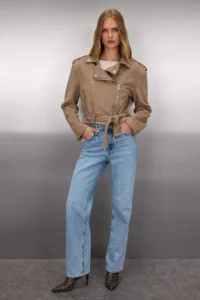 TRENDYOLMİLLA Mink Regular Pattern Suede Biker Thin Jacket Coat - Image 2