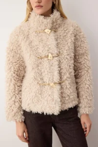 TRENDYOLMİLLA Ecru Regular Pattern Shepherd's Closure Fur Coat - Image 4