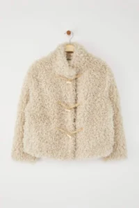TRENDYOLMİLLA Ecru Regular Pattern Shepherd's Closure Fur Coat - Image 6