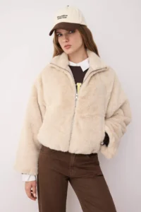 TRENDYOLMİLLA Ecru Oversized Pattern Sleeves Wide Fur Coat