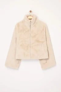 TRENDYOLMİLLA Ecru Oversized Pattern Sleeves Wide Fur Coat - Image 5