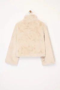 TRENDYOLMİLLA Ecru Oversized Pattern Sleeves Wide Fur Coat - Image 7