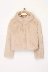 TRENDYOLMİLLA Beige Oversized Pattern Hooded Fur Coat - Image 5