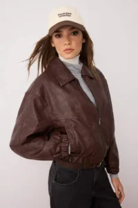 TRENDYOLMİLLA Brown Oversized Pattern Faux Leather Quilted Bomber Jacket Jacket Coat - Image 4