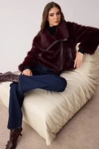TRENDYOLMİLLA Burgundy Regular Pattern Fur Biker Jacket Coat
