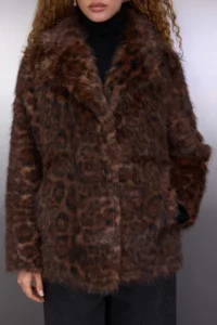 TRENDYOLMİLLA Multicolored Leopard Patterned Oversized Pattern Fur Coat - Image 3
