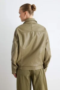 TRENDYOLMİLLA Khaki Oversized Pattern Faux Leather Shiny Biker Thin Jacket Coat - Image 5
