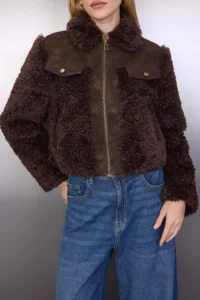 TRENDYOLMİLLA Brown Regular Pattern Suede Detailed Fur Jacket Coat - Image 4