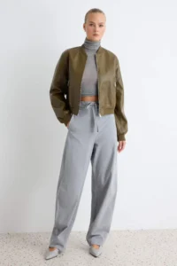 TRENDYOLMİLLA Khaki Regular Pattern Faux Leather Bomber Jacket Thin Jacket Coat - Image 2