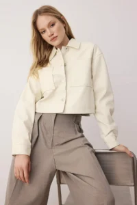 TRENDYOLMİLLA Ecru Regular Pattern Faux Leather Thin Jacket Coat - Image 2