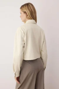 TRENDYOLMİLLA Ecru Regular Pattern Faux Leather Thin Jacket Coat - Image 4