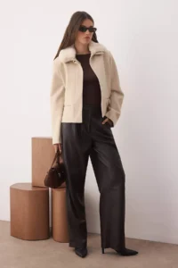 TRENDYOLMİLLA Ecru Regular Pattern Collar FURRY Bowl Jacket Coat - Image 2