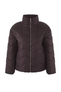 TRENDYOLMİLLA Brown Regular Pattern Quilted Coat - Image 5