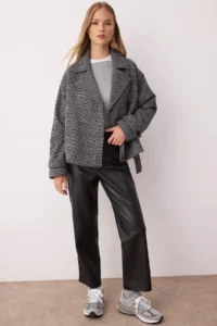 TRENDYOLMİLLA Dark Gray Plaid Patterned Regular Pattern Belted Bowl Thin Jacket Coat - Image 2