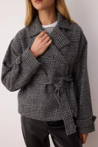 TRENDYOLMİLLA Dark Gray Plaid Patterned Regular Pattern Belted Bowl Thin Jacket Coat - Image 4