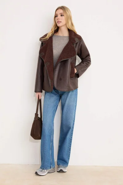 TWOAW26MO00174-BROWN_1