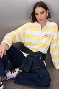 TRENDYOLMİLLA Light YELLOW Thick Polo Shirt Collar Striped Embroidered Knitting Sweatshirt - Image 2