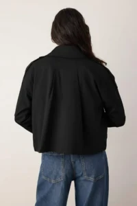 TRENDYOLMİLLA Black Double breasted Oversized Short Trench Coat - Image 4