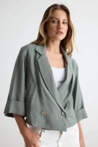 TRENDYOLMİLLA Khaki Rahat Pattern Seasonal Crop Jacket - Image 2