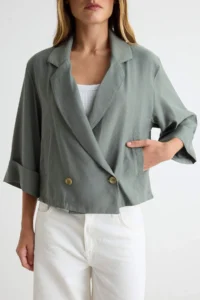 TRENDYOLMİLLA Khaki Rahat Pattern Seasonal Crop Jacket - Image 3
