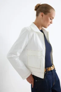 TRENDYOLMİLLA WHITE Sewing Detailed Zippered Cotton Oversized Gabardine Jacket - Image 2