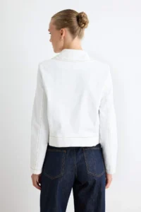 TRENDYOLMİLLA WHITE Sewing Detailed Zippered Cotton Oversized Gabardine Jacket - Image 5