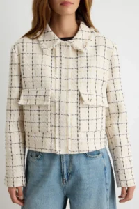 TRENDYOLMİLLA Stone Simli Zippered Tweed Jacket - Image 3