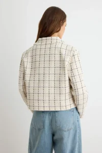 TRENDYOLMİLLA Stone Simli Zippered Tweed Jacket - Image 4
