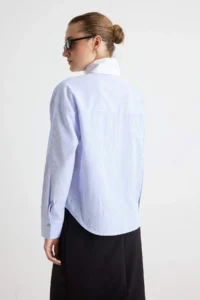 TRENDYOLMİLLA BLUE Striped Kontrast Renkll High Neck Shirt - Image 4
