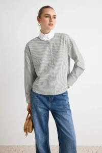 TRENDYOLMİLLA Khaki-WHITE Striped Kontrast Renkll High Neck Shirt