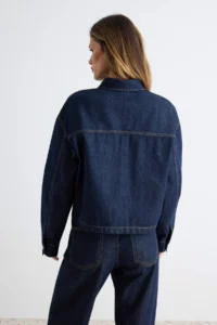 TRENDYOLMİLLA DARK BLUE Balloon Sleeve Button Detailed DENIM Shirt - Image 8