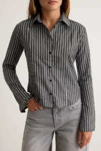 TRENDYOLMİLLA Anthracite Striped Hafif Waist Fitting Shirt - Image 4