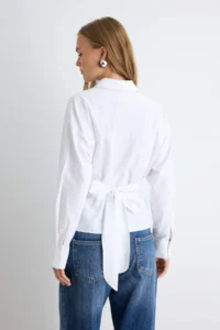 TRENDYOLMİLLA WHITE Cross tied up Shirt - Image 4