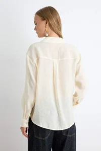 TRENDYOLMİLLA Light YELLOW Binding Detailed Shirt - Image 4
