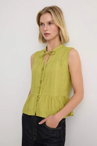 TWOAW27GO00048-OIL-GREEN_1