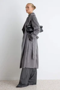 TRENDYOLMİLLA Gray Suede Inside Fur Oversized LONG Overcoat - Image 2
