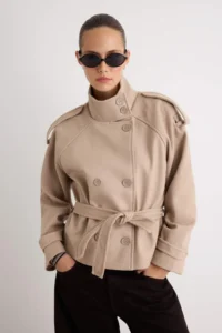 TRENDYOLMİLLA Mink High Neck Arched Double breasted Kapama Oversized Short Bowl Overcoat - Image 3