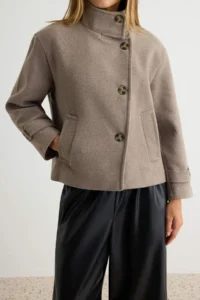TRENDYOLMİLLA Mink High Neck Asymmetric Kapama Oversized Woolly Short Overcoat - Image 3